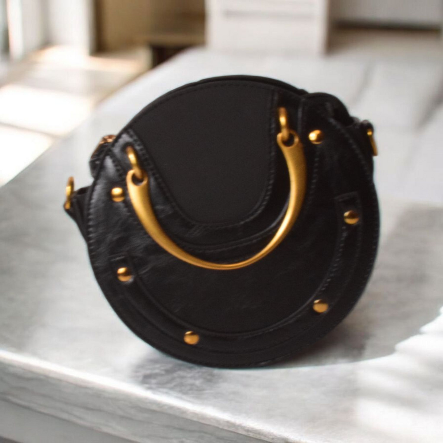 Dorole Round Bag
