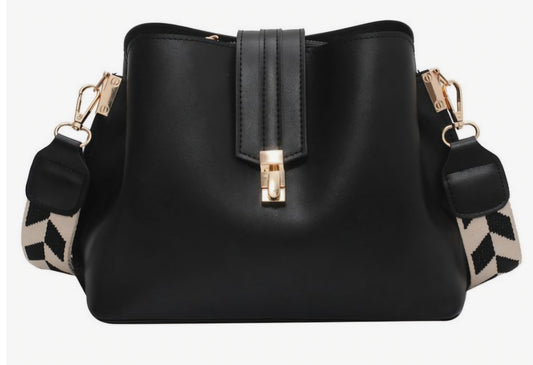 Dorole Bucket Bag