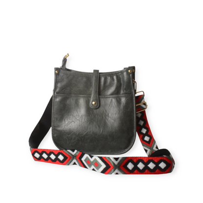 Dorole Crossbody bag