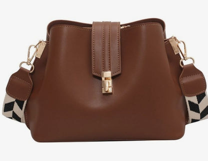 Dorole Bucket Bag